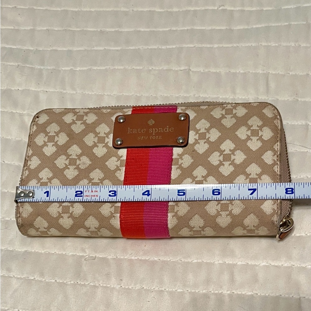 Kate Spade Stucco Beige and Tan Long Wallet - Picture 13 of 15
